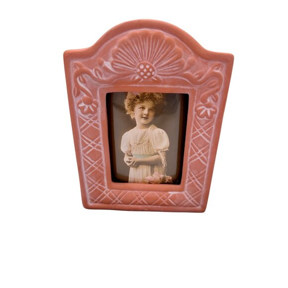 Other - White Washed Terracotta Picture Frame Daisy Floral tisan Ceramic Decorative Keep
